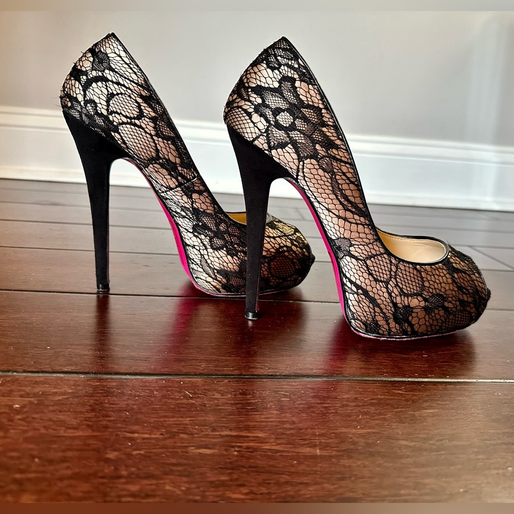 Sexy Nude Color High Heels with Black Lace Overlay